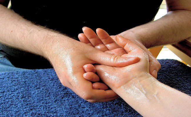 6 Natural Remedies For Arthritis In Hands