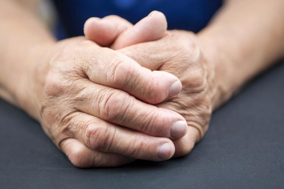 Rheumatoid arthritis (RA): 12 early signs